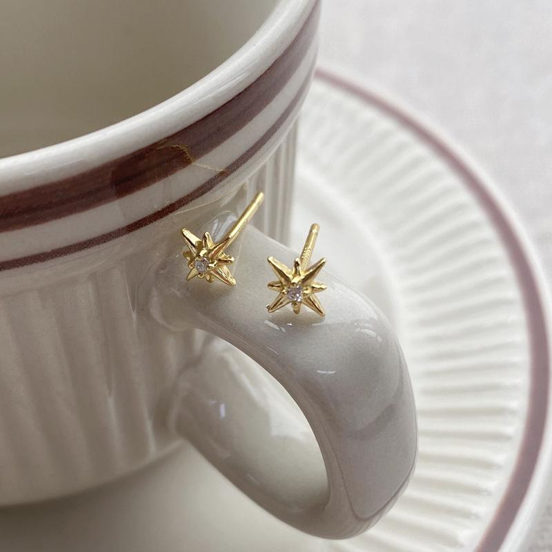 S999 Sterling Silver Zirconium Eight-Pointed Star Stud Earrings for Women - Luxury, Versatile, Geometric Symmetrical Design, Niche Personality. Pure Silver