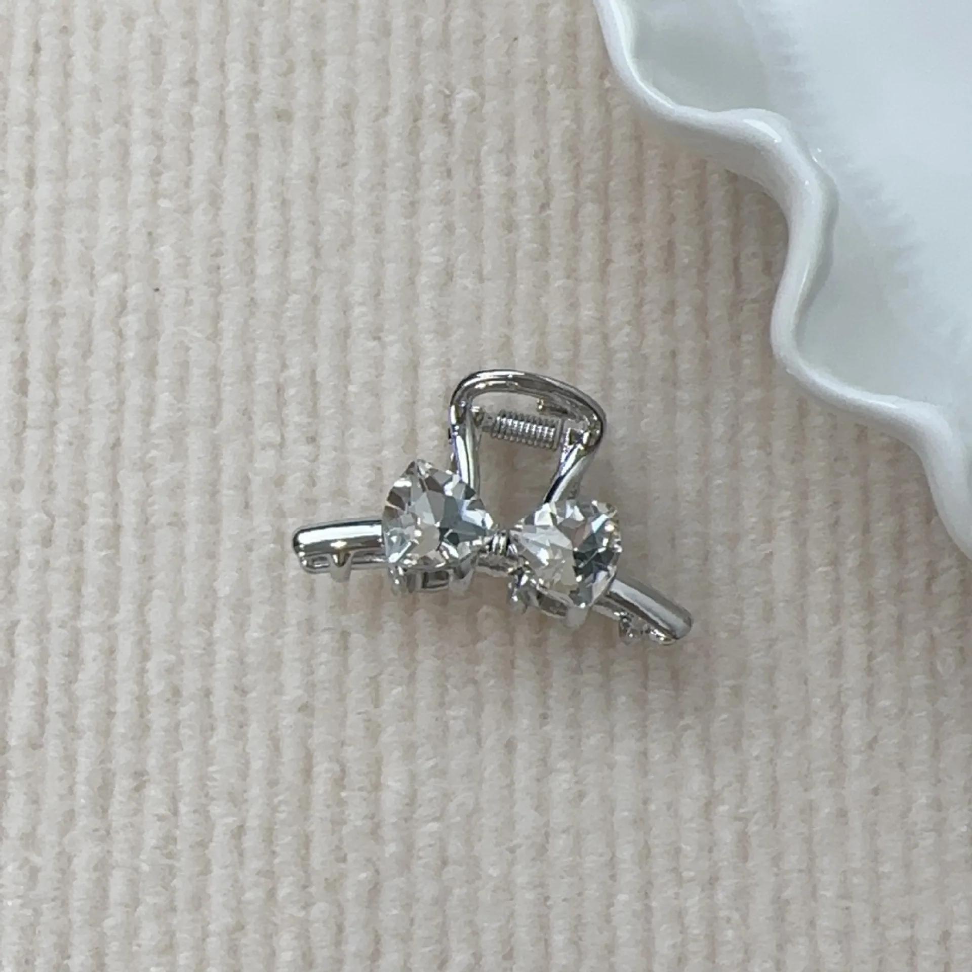 

Маленькая металлическая заколка для волос со стразами для женщин и девочек, милая симпатичная заколка для волос с челкой, сломанная заколка для волос, заколка для волос на голову принцессы, головной убор