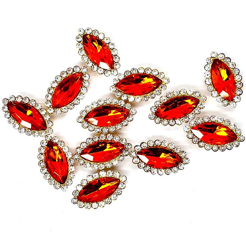 Hand-Sewn Rhinestone Sunflower Crystal Clasp DIY Clothing Accessory