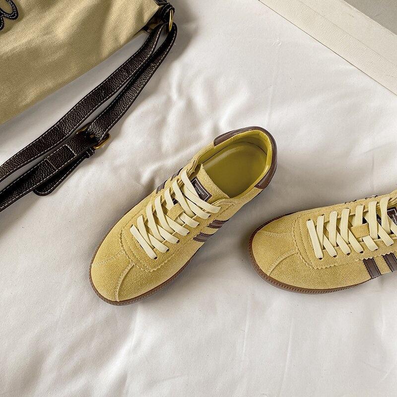 Retro leather German training shoes for women 2025 spring new versatile flat-soled Forrest Gump shoes casual sports low-top board shoes for women