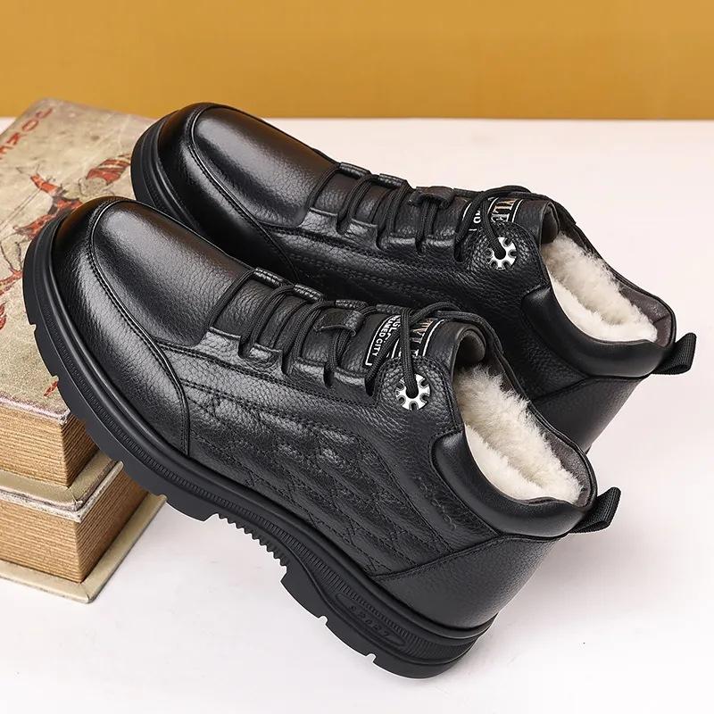 Winter Samt warme Baumwollschuhe Herren Leder High-Top Freizeit Herren Mittleren Alters Schuhe Weichsohle Reitstiefel