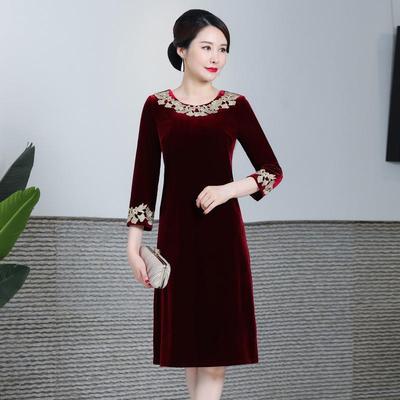 Elegant Velvet Round Neck Dress for Middle-aged & Elderly Women - Mid-length Autumn Wedding Toast Attire