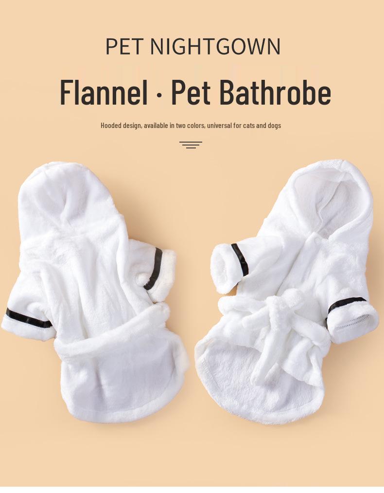 Hot-Selling Pet Robe Dog & Cat Clothing for Pomeranians