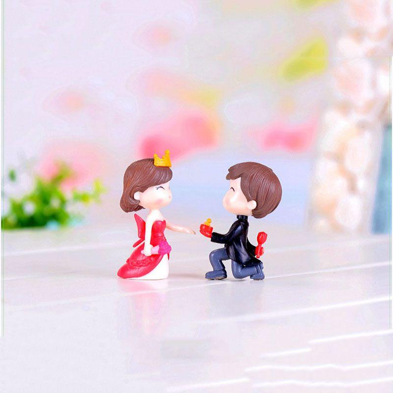 

Свадьба Мини 2 шт. Влюбленная пара Сделай сам Фигурки Украшения Миниатюрный декор для ландшафта Red Black(2pcs)