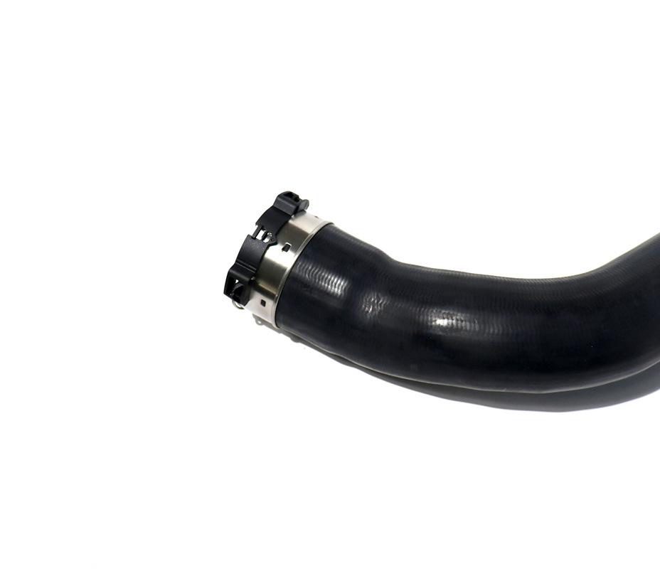 Mercedes-Benz C-, E-, CLS-klass Turbo Intercoolerrör 2125280000 2045282182.
