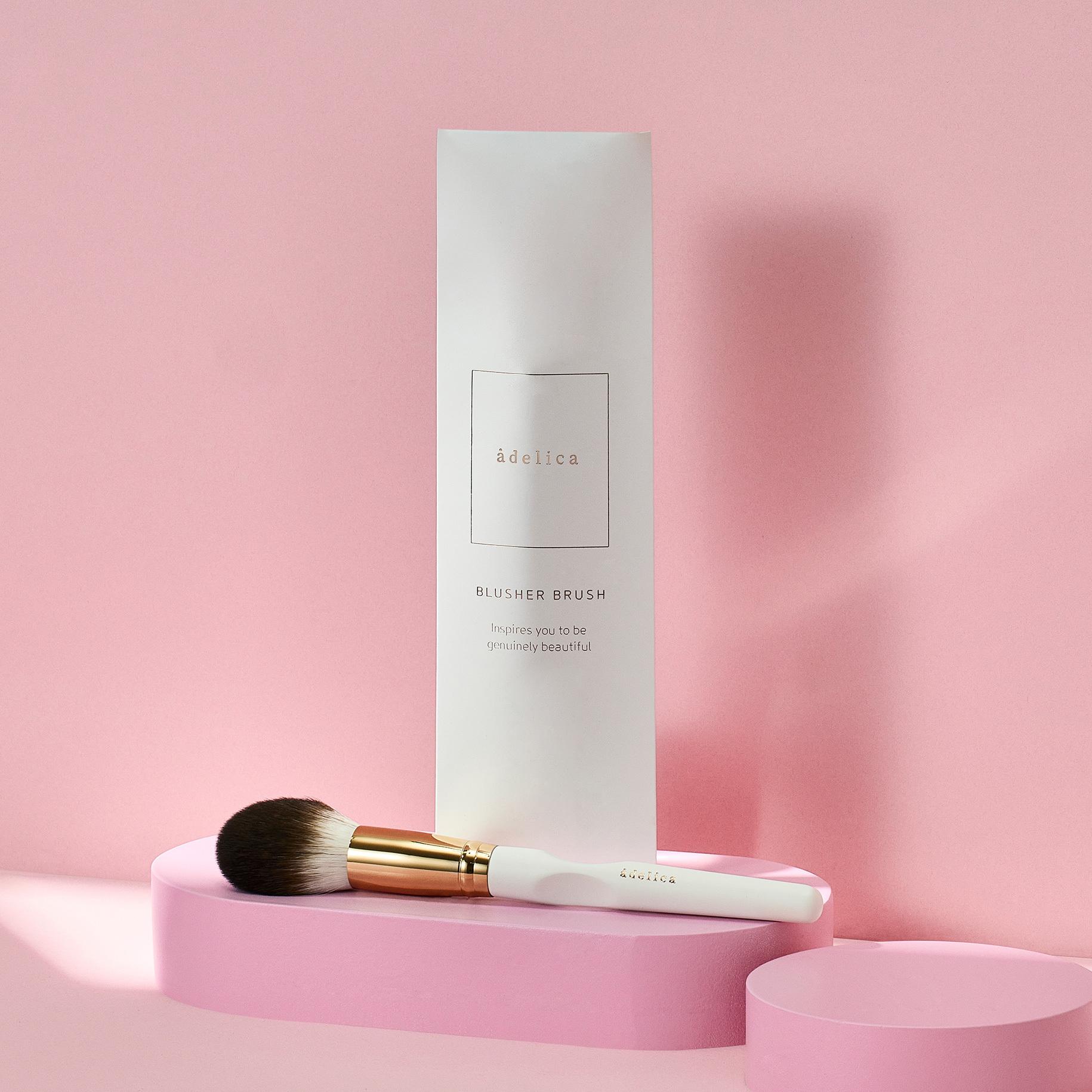 

Adelica Blusher Brush