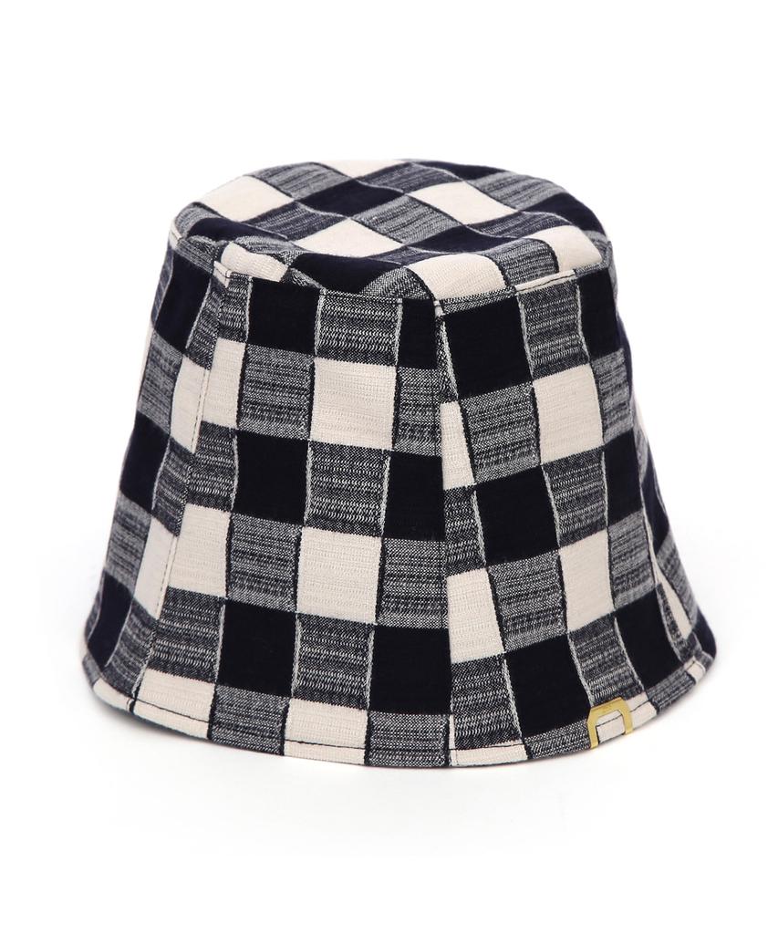 Eondeokeonteulolseutyudio Autumn Bucket Hat Stand Bucket / Shade Check / Milk Navy