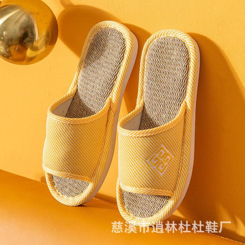 Linen slippers spring and autumn four seasons indoor household cotton and linen stepping on shit feeling home non-slip summer couple wholesale