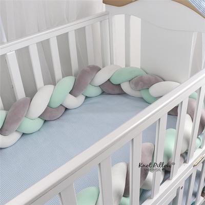 knitted cot bumper