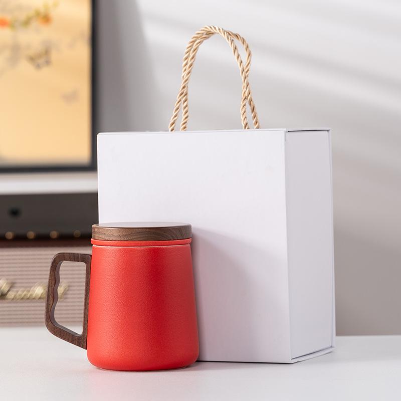 High-grade mug ceramic tea separation tea cup drinking cup with lid filter office cup gift box gift