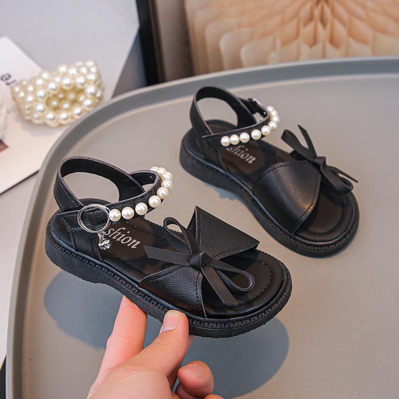 2026 Girls' Stylish Summer Soft-Soled Princess Sandals - Korean Style, Versatile Beach Shoes for Medium and Large Children