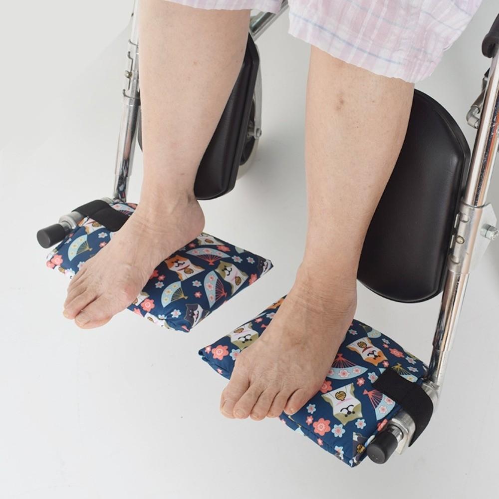 Slip Resistant Wheelchair Footrest Pads Foot Protection Pads Prevent Foot Being Scratched