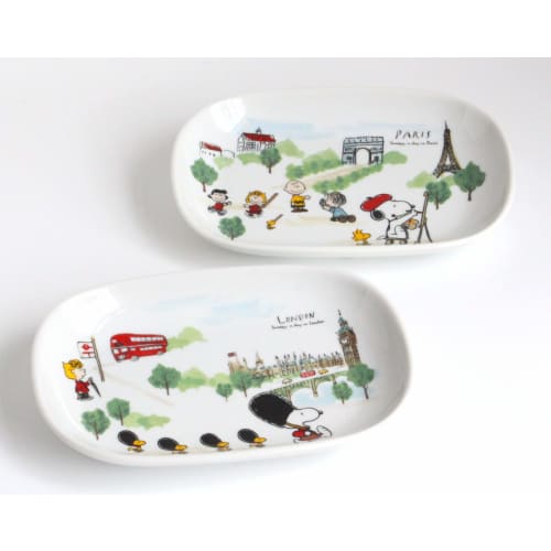 

Snoopy Oval Plates, London & Paris, Set of 2 Designs, 3870060