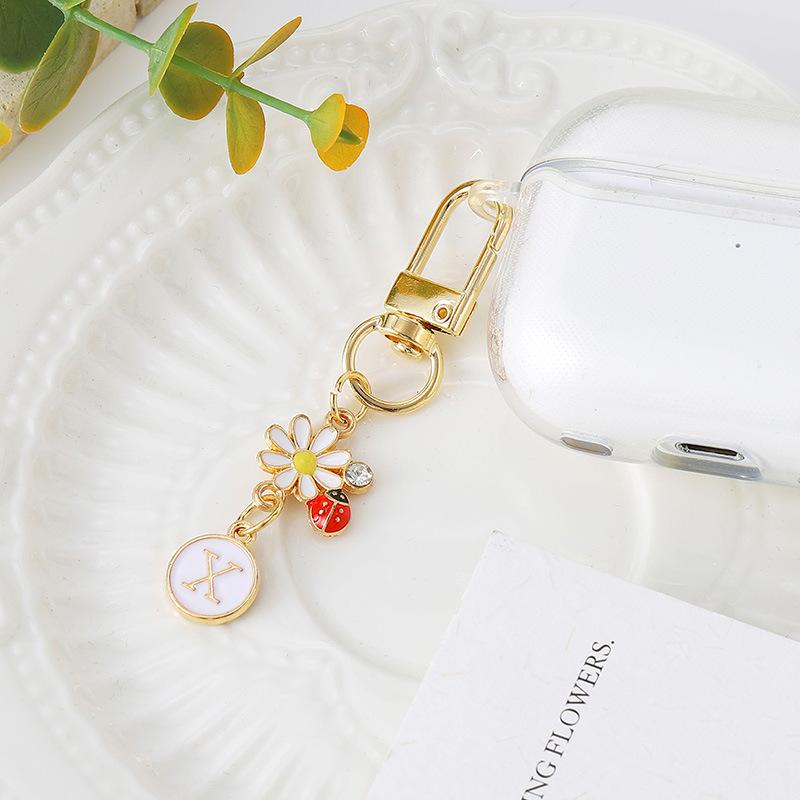 Ladybug A-Z Alphabet Pendants Keyring Initials 26 Letters Keychains Handbag Ornaments Diy Girls Kids Jewelry Gifts