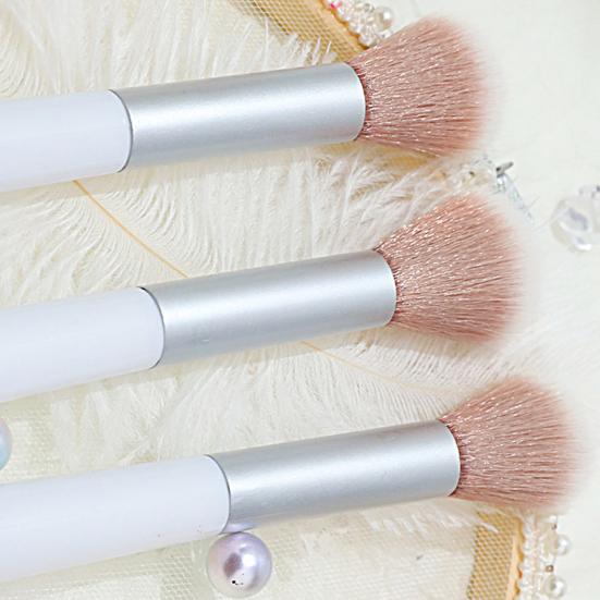 Blush Brush Thick Aluminum Tube Long - Term Use Beauty Tool Fashionable Beauty Tool For Party