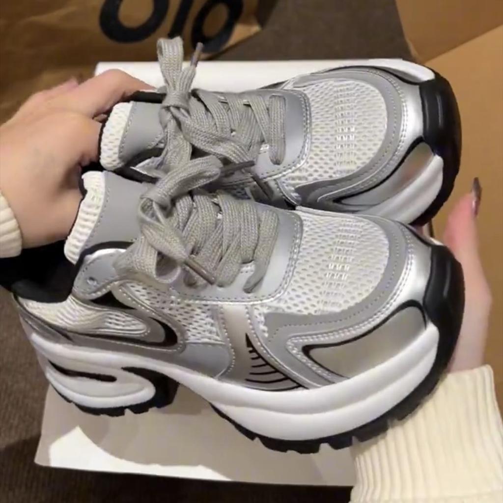 Fried Street Dad Shoes Girl 2025 Summer New Thick-soled Mesh Lightweight Soft-soled Versatile Sports and Leisure Shoes ins Tide