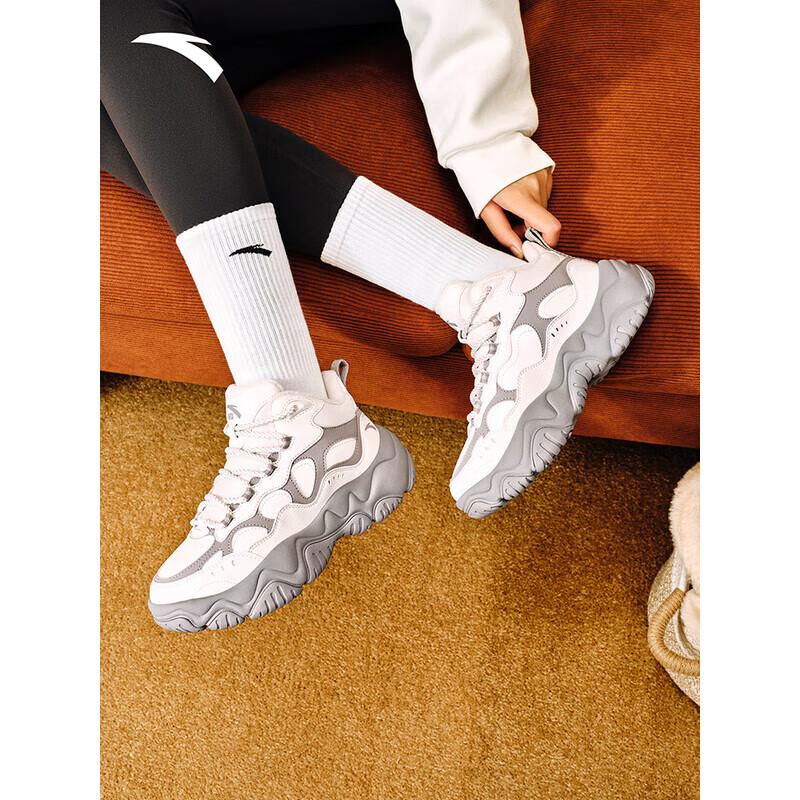 Anta Women's Liuying Winter Warm Casual Leather Shoes
