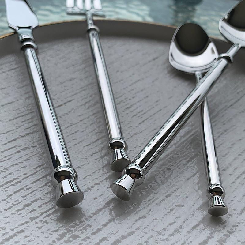 Elegant 304 Stainless Steel European Cutlery Set: Thickened Steak Knife, Fork, and Spoon for Hotel, Restaurant, or Home Use.
