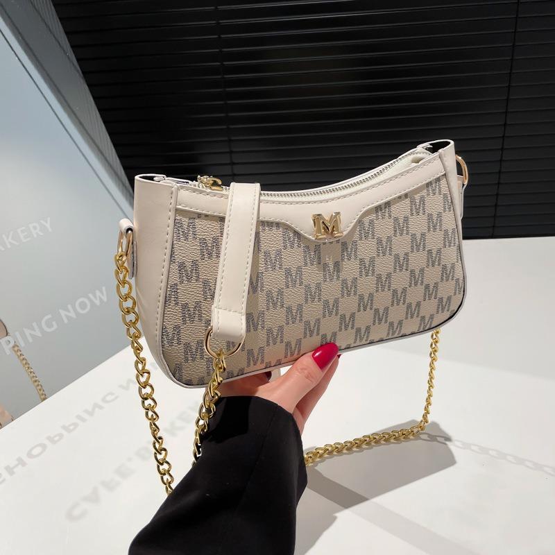 New trendy shoulder bag women's niche underarm bag commuting fashion simple oblique span small square bag