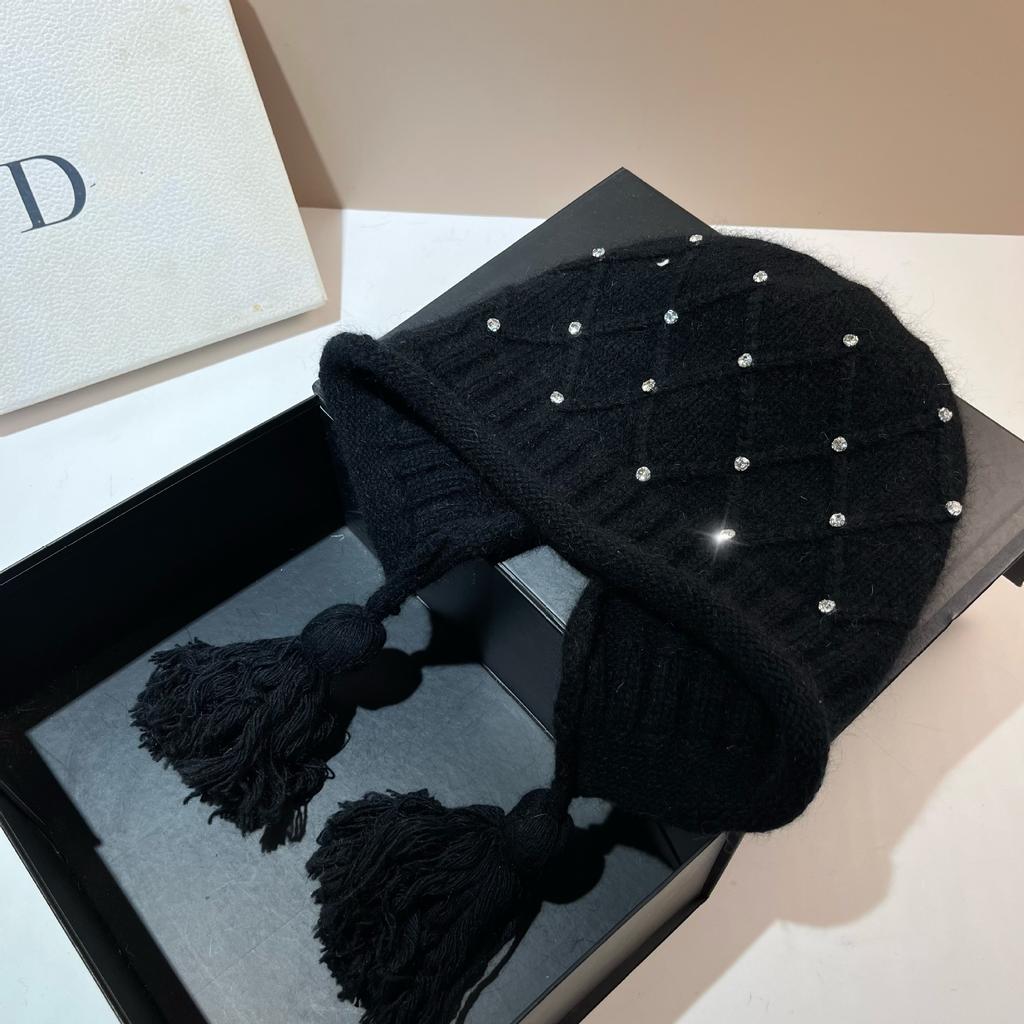 Xiaoxiangfeng Rhombus Rabbit Velvet Knitted Hat Angora Rabbit Hair Warm Soft Waxy Ear Protection Hat Rhinestone Fringed Baotou Hat Winter