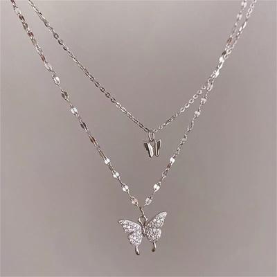 Schmetterling Doppelschicht Halskette, Farbecht, Trendige Schlüsselbein Kette, Eleganter Choker, Vielseitige Damen.