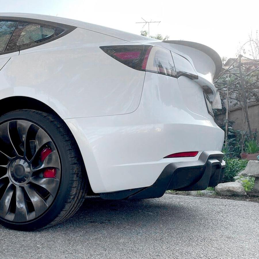 Rear Diffuser Compatible with 20172025 Tesla Model 3 Sedan V Style Rear Bumper Diffuser Lip Valance Splitter Body Kit ABS Plast