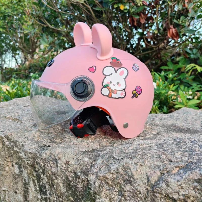 Adjustable Super Cute Kids Safety Helmet for Electric Scooter, Ages 2-12 - Anti-Fall, All-Season Protection