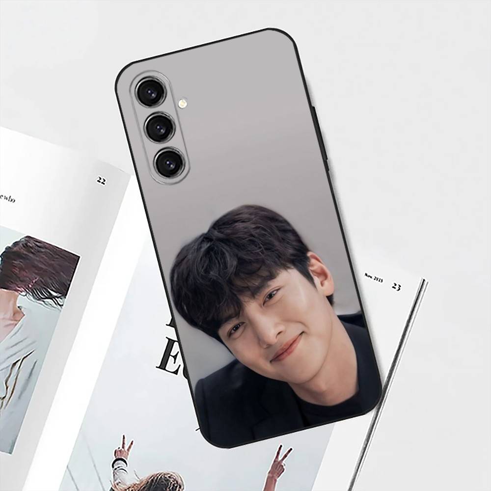 Ji Chang W-Wook Phone Case For Samsung S25,S24,S21,S22,S23,S30,Ultra,S20,Plus,Fe,Lite,Note,10 Black Soft Shell
