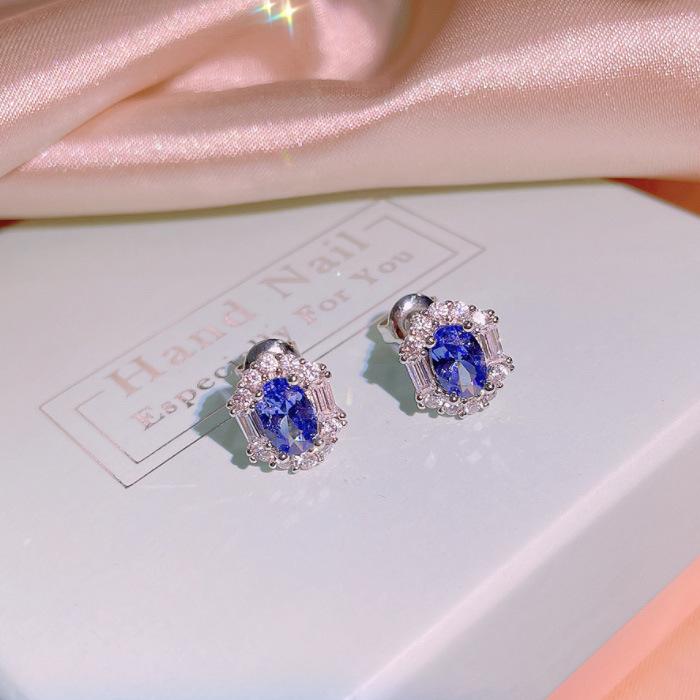 Set With Sri Lanka Sapphire Set, Pendant, Stud Earring, Three-Piece Set.