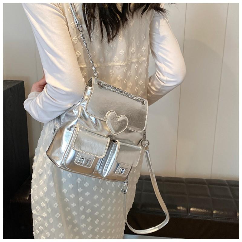 Love Design Women s Backpack 2026 New All-matching Chain Fashionable Travel Small Schoolbag Women серебряный