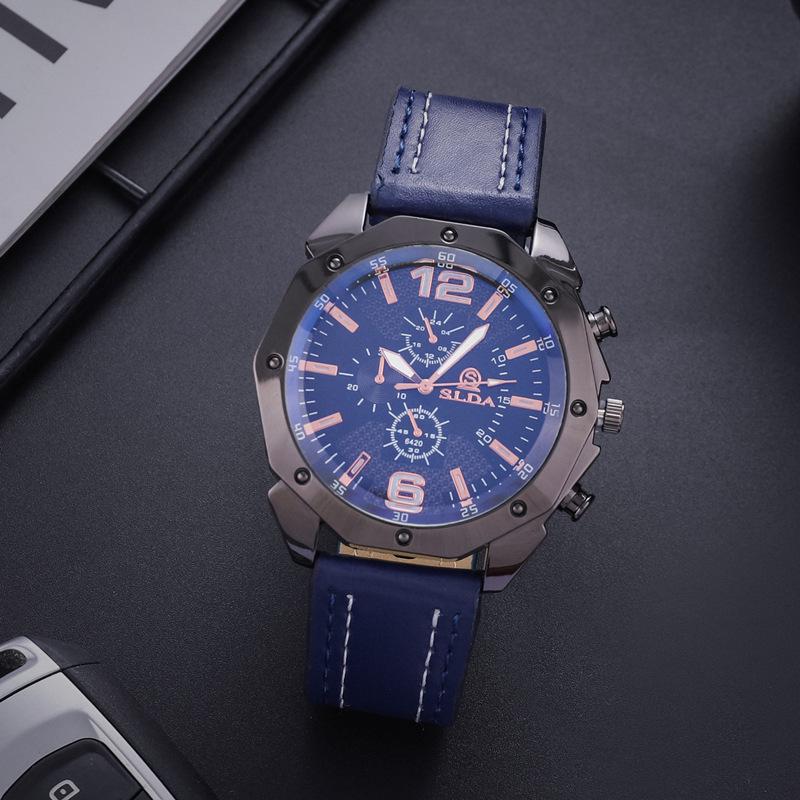 Men's Korean Style Casual Leather Strap Quartz Watch with Big Dial and Unique Design