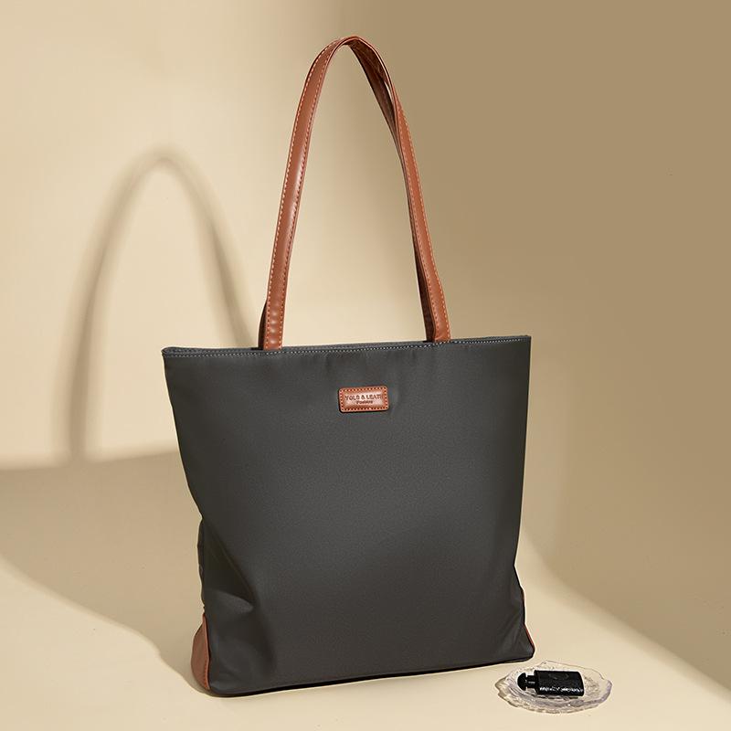 Lässige Pendlertasche aus Oxford-Stoff mit großer Kapazität, Damen-Umhängetasche, leichte Handtasche