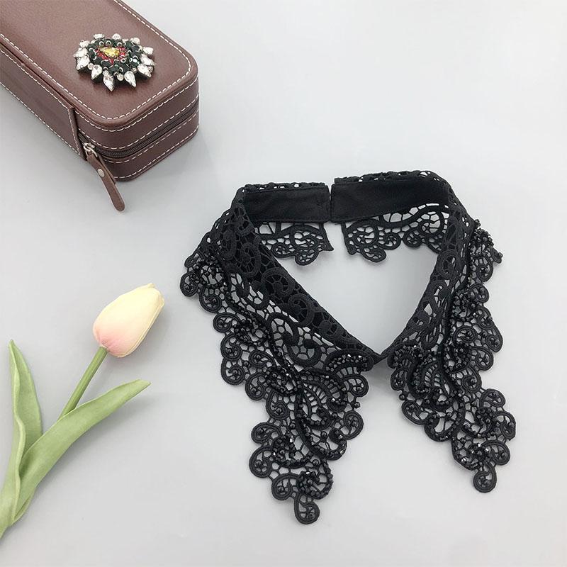 Fashion White Hollow Lace Fake Collar Blouse Decoration Lapel False Collar Beading Removable Detachable Collar Neckline Faux Col