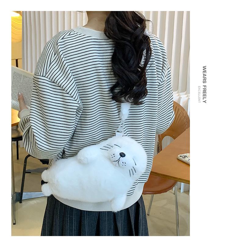 Fur Seal Plush Bag Cute Grey Seal Handbag Kawaii Sea Animal Crossbag Makeup Bag for Women White Seal Phone Bag Birthday Gifts