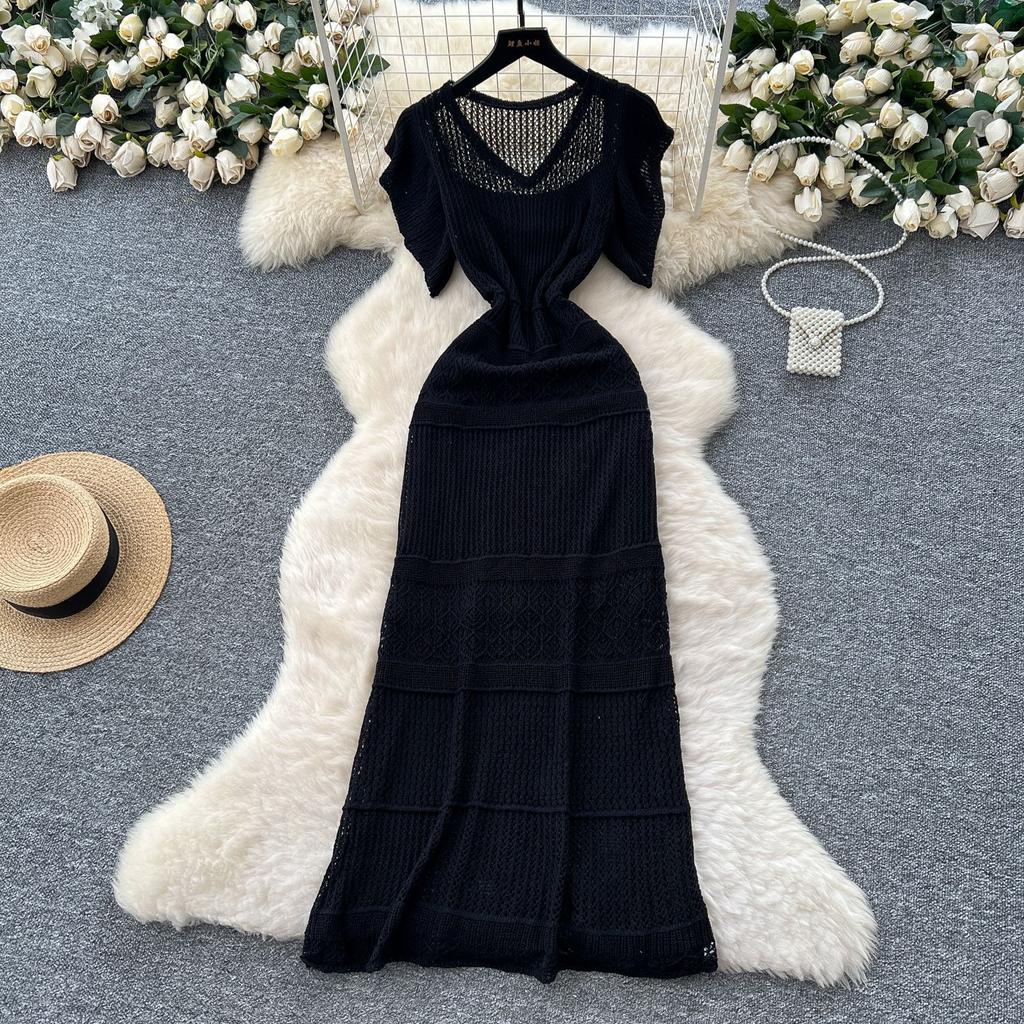 Wear women's high-end sense hollow crochet waist small fly sleeve knitted dress with suspender skirt two-piece set