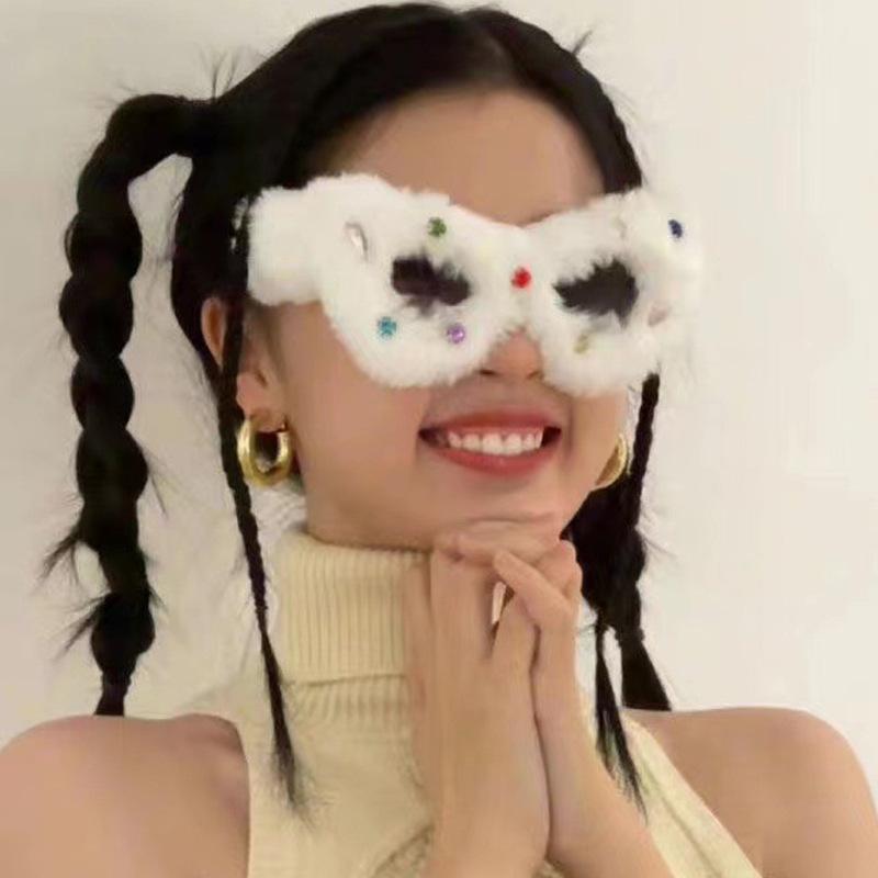 Attractive Glasses Women's 2025 Fluffy Cat Eye Sunglasses Funny Birthday Party Shades Glasses Brand Designer Pc Frame Eyewear Vintage Oculos De Sol Uv400 Cm