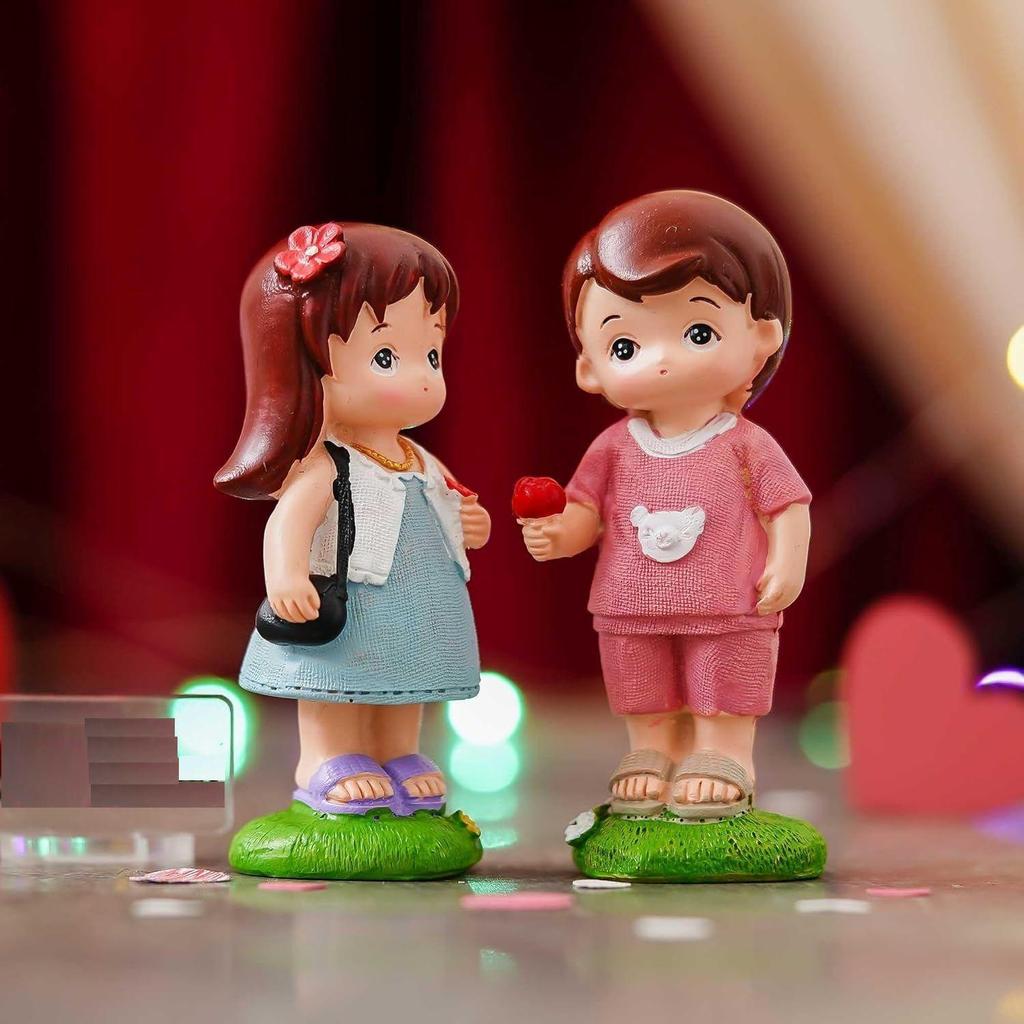 Boy Giving Rose To Girl Cute Couple Showpiece | Valentine Gift for Girlfriend Boyfriend Husband Wife Special Love Her Him