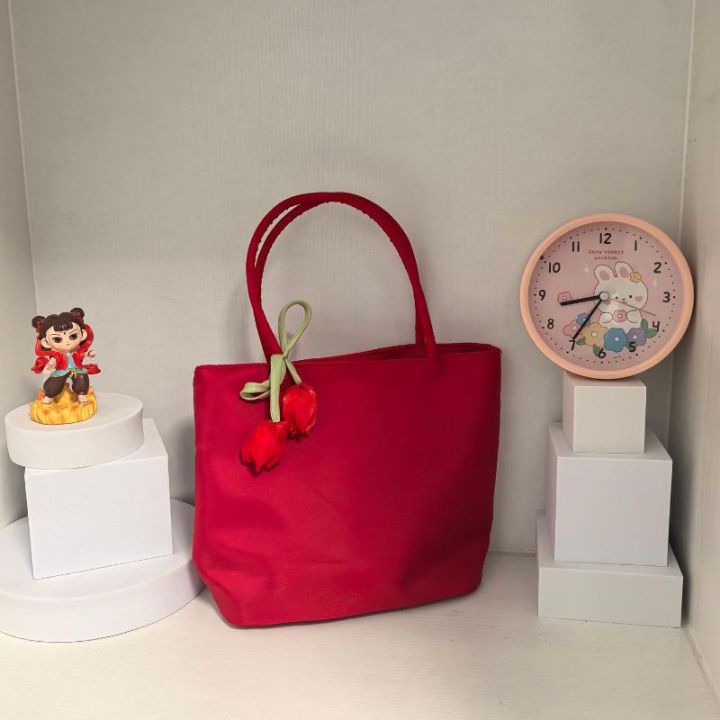 Casual Nylon Shoulder Tote Bag Lovely Tulip Pendant Lightweight Large Capacity Women Handbag for Commute Grocery Shopping