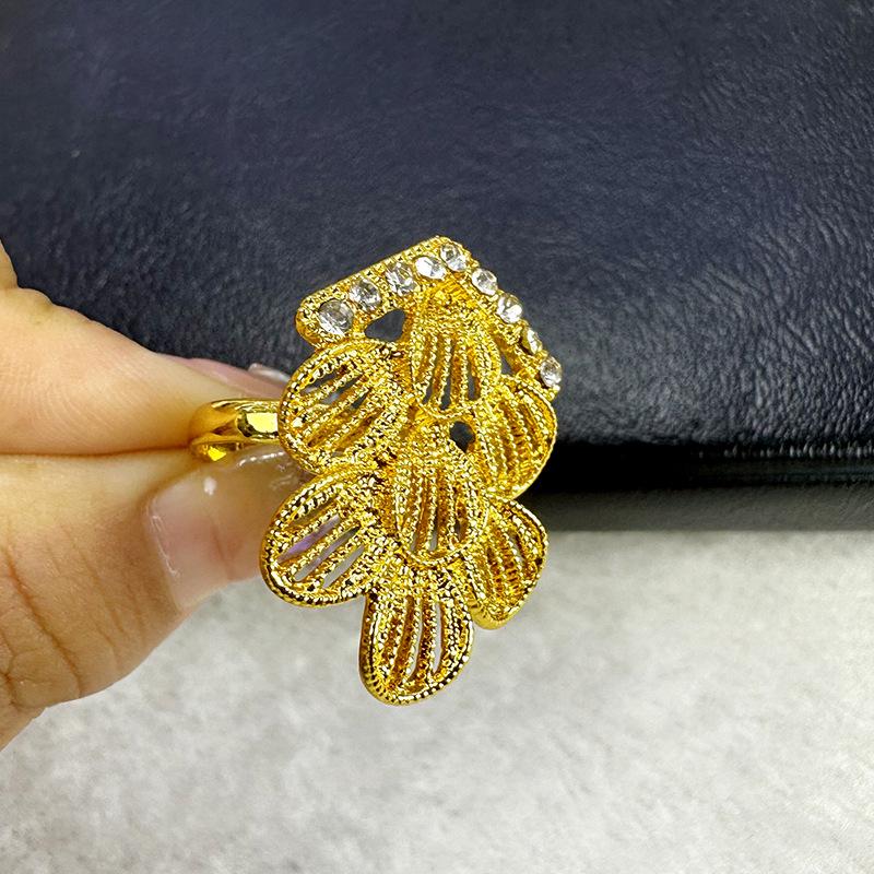 24K Gold-Plated Bridal Jewelry Set: Necklace & Earrings, Middle Eastern Wedding Style, Dubai Four-Piece Set