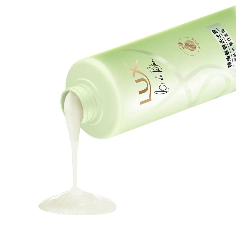 Lux Freesia Scented Shampoo for Normal Hair