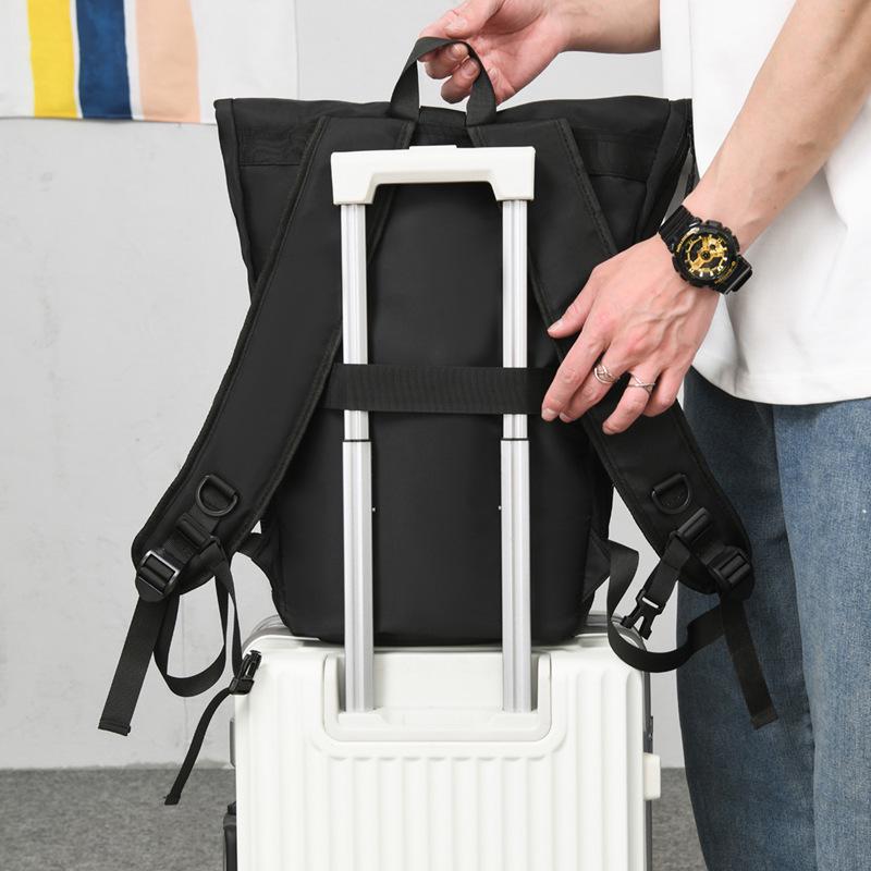 Reflektierender Roll-Up-Rucksack im Hongkong-Stil: Trendiger, vielseitiger Rucksack mit großem Fassungsvermögen zum Wandern und für die Freizeit.