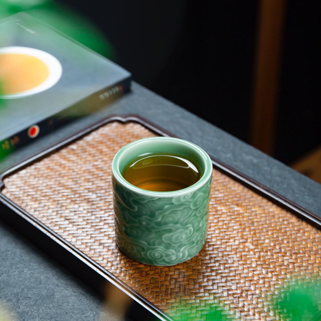 Celadon Tea Cup - Chinese Ceramic Sake Cup, Auspicious Cloud Whisky Glass, Gongfu Ceremony Porcelain, Elegant Gift