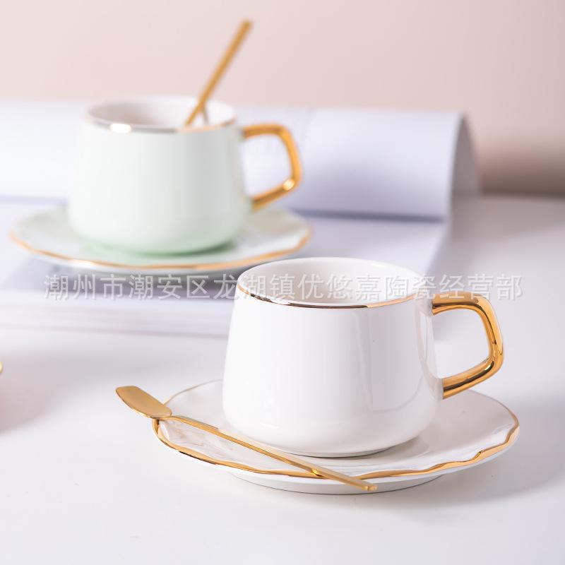 European Coffee Cup And Saucer Set, Hand-Painted Gold-Painted Flower Tea Cup Light Luxury Afternoon Tea Cup Ceramic Cup Gift