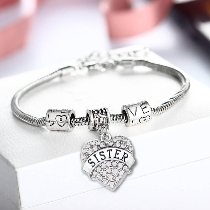 Stylish Heart Shaped Family Member Bracelet With Rhinestone Accents For Special Occasions