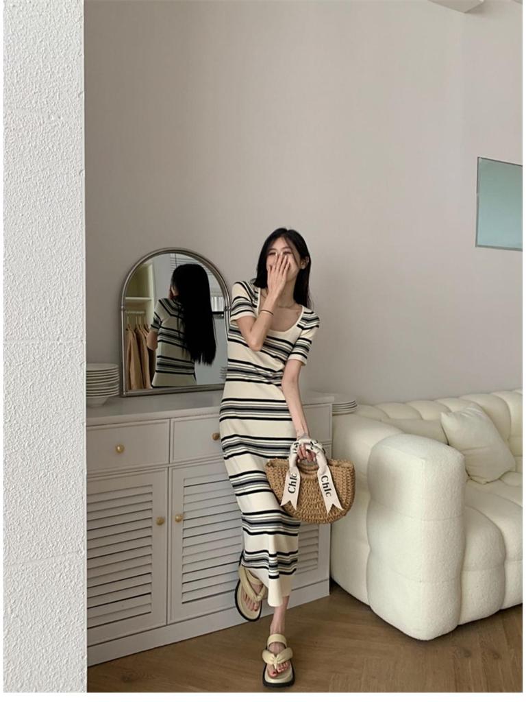 Women's Square Neck Retro Striped Knit Dress - Slim Fit, Midi Pencil Skirt, Cinched Waist, Figure-Flattering for Summer
