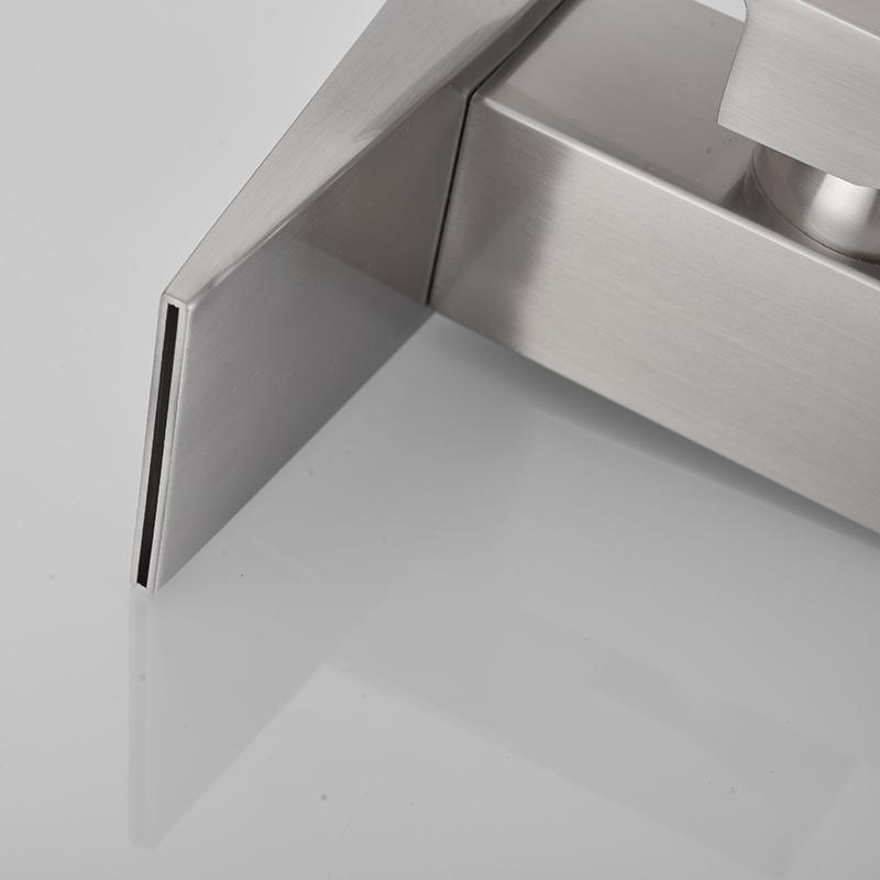 Luxury High Tech Digital Display Faucet ℉℃ Bathroom Basin Temperature Sensor Faucet Kitchen Sink Mixer Tap Vanity Waterfall Tap