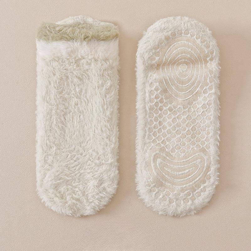 Winter and Autumn Thick and Warm Floor Socks - Synthetic Felt Short Sleeve Anti-Slip Socks In Colorful Design - Non-Fluffy and Suitable for Sleeping