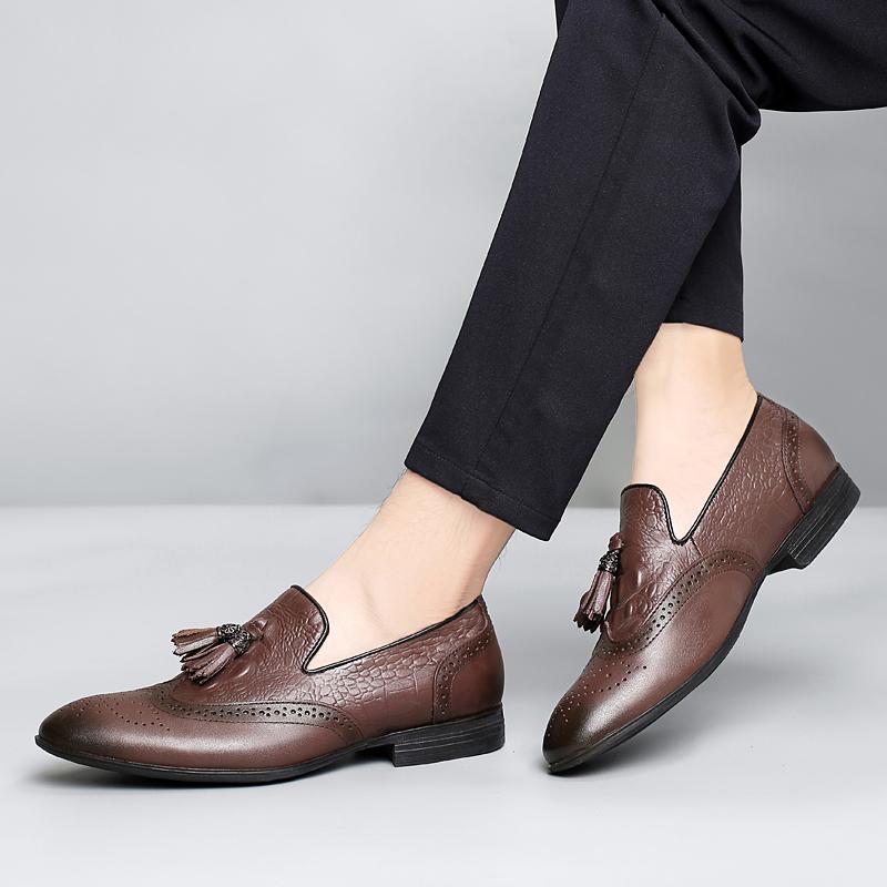 Fashion Fashion Gentlemen Versatile Men's Leather Shoes High-quality Genuine Leather Tassel Loafers High-end Business Party Casual Shoes