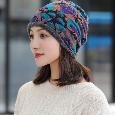 2024 Sombreros Suaves Invierno Moda Calentador Suave Estampado Flor Cuello Cálido Sombrero Mujer Gorros Baberos Gorro de Terciopelo