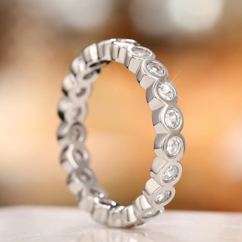 Huitan Exquisite Cubic Zirconia Rings for Women Full Paved Round CZ  Color Fashion Promise Rings Versatile Girls Jewelry